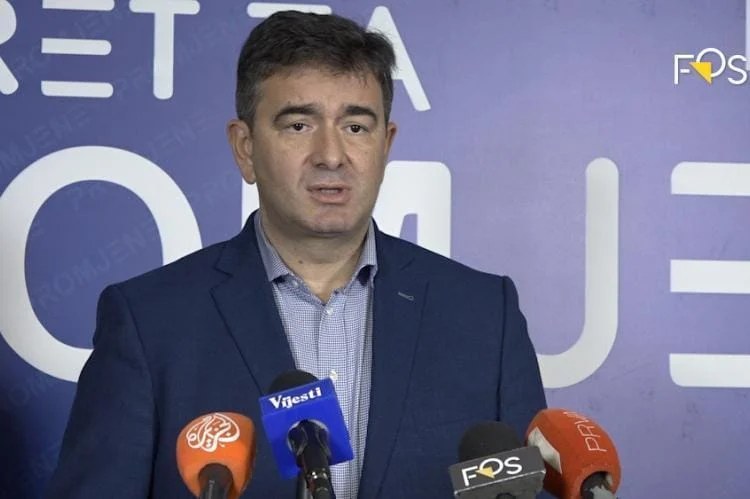 Medojević otkrio ko je dobio 3 miliona za šverc 20 šlepera cigareta