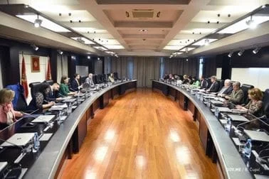 Abazović i Adžić rukovodiće ministarstvima vanjskih poslova i odbrane