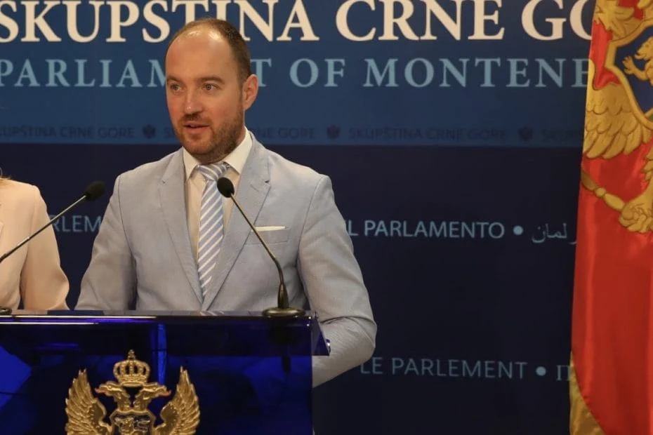 Stanić: Abazović "slučajno zaboravio" da je 30 miliona eura od ranije bilo namijenjeno Crnoj Gori