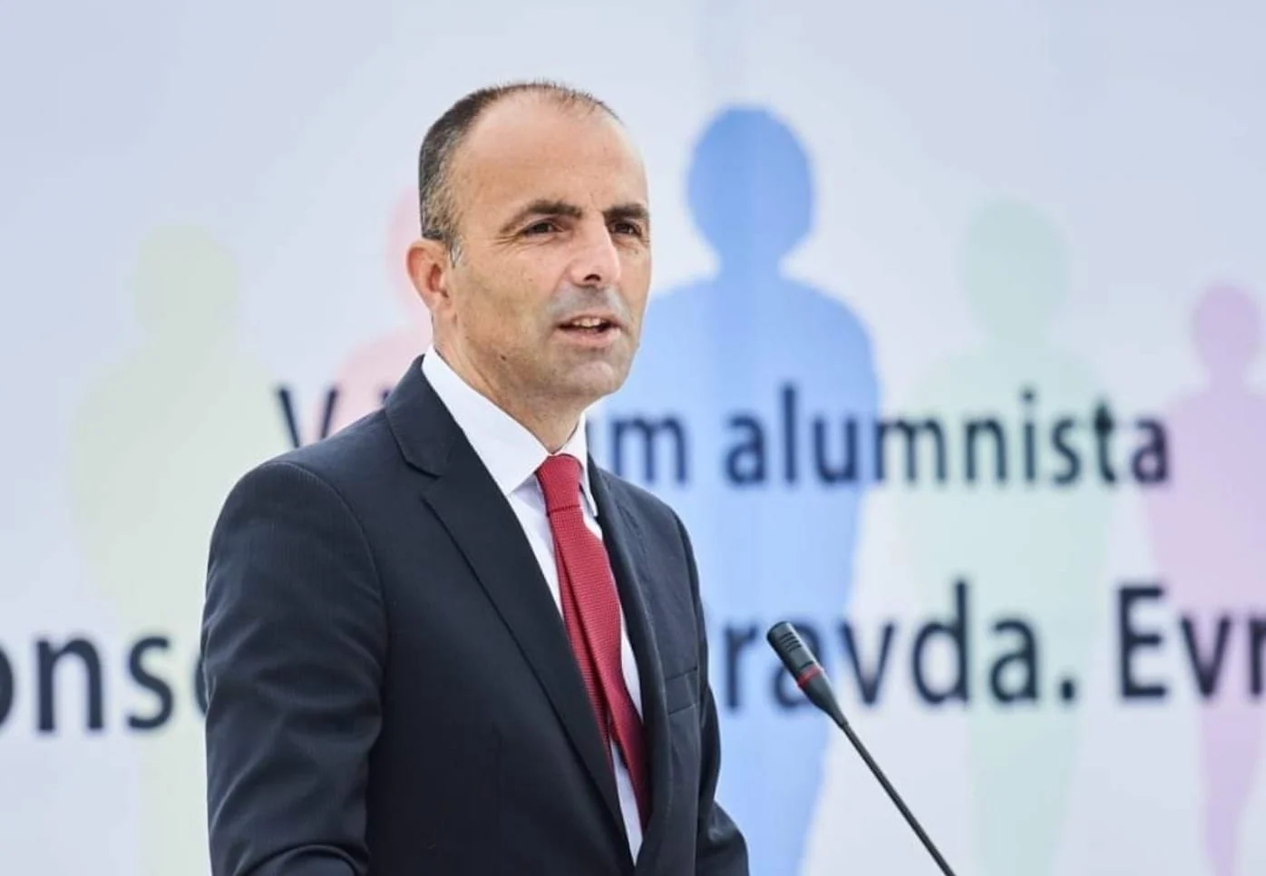 Raonić: Zaposlenima plate u RTCG-u udvostručene
