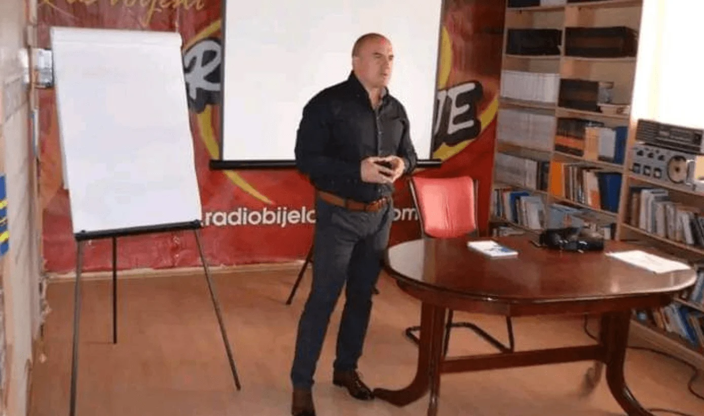 Bogavac: Potrebna strategija za borbu protiv govora mržnje na internetu