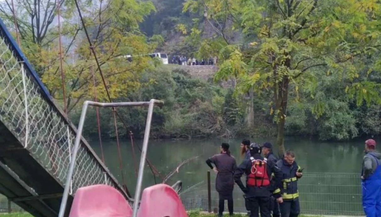 Dvije žene stradale prilikom pada sa visećeg mosta