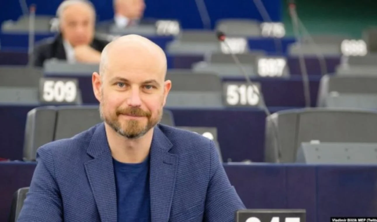 Situacija neodrživa, izlazak iz političke krize tražiti u vanrednim izborima