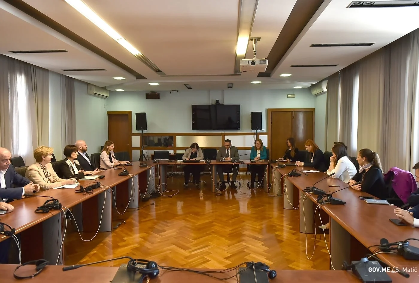 Damjanović razgovarao sa predstavnicima osiguravajućih društava: Kupiće državne zapise