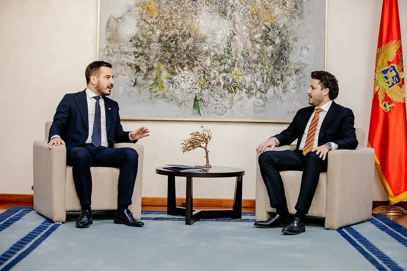 Abazović razgovarao sa Jokićem o sportskoj dvorani i izgradnji žičare