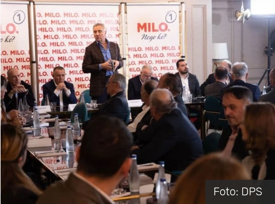 Đukanović na iftaru: Budimo na onom nivou odgovornosti na kojem smo bili na referendumu