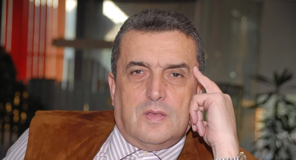 VUKADINOVIĆ: DPS jede samu sebe, dalji pad podrške neminovan