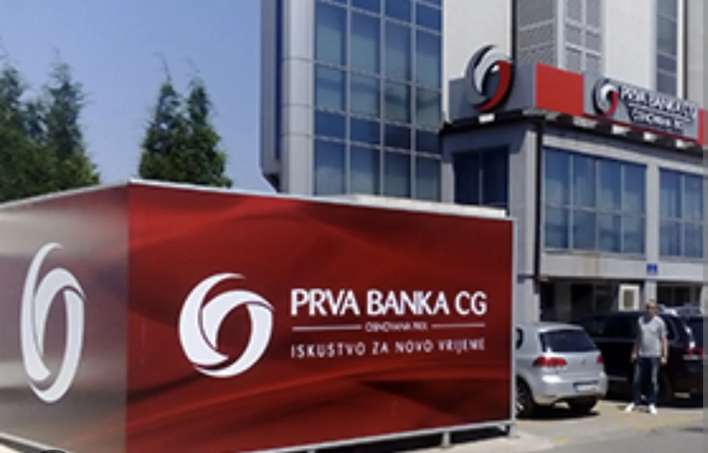 Prodaja Prve banke: Od Vladimira Antonova do Poštanske štedionice