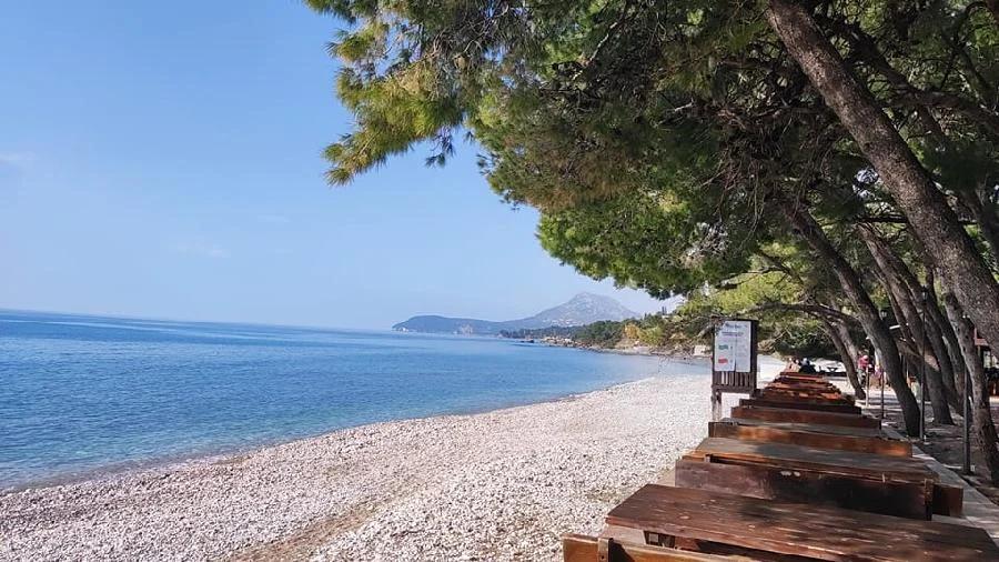 Morska voda na dvije plaže u Baru lošeg kvaliteta, zabranjeno kupanje