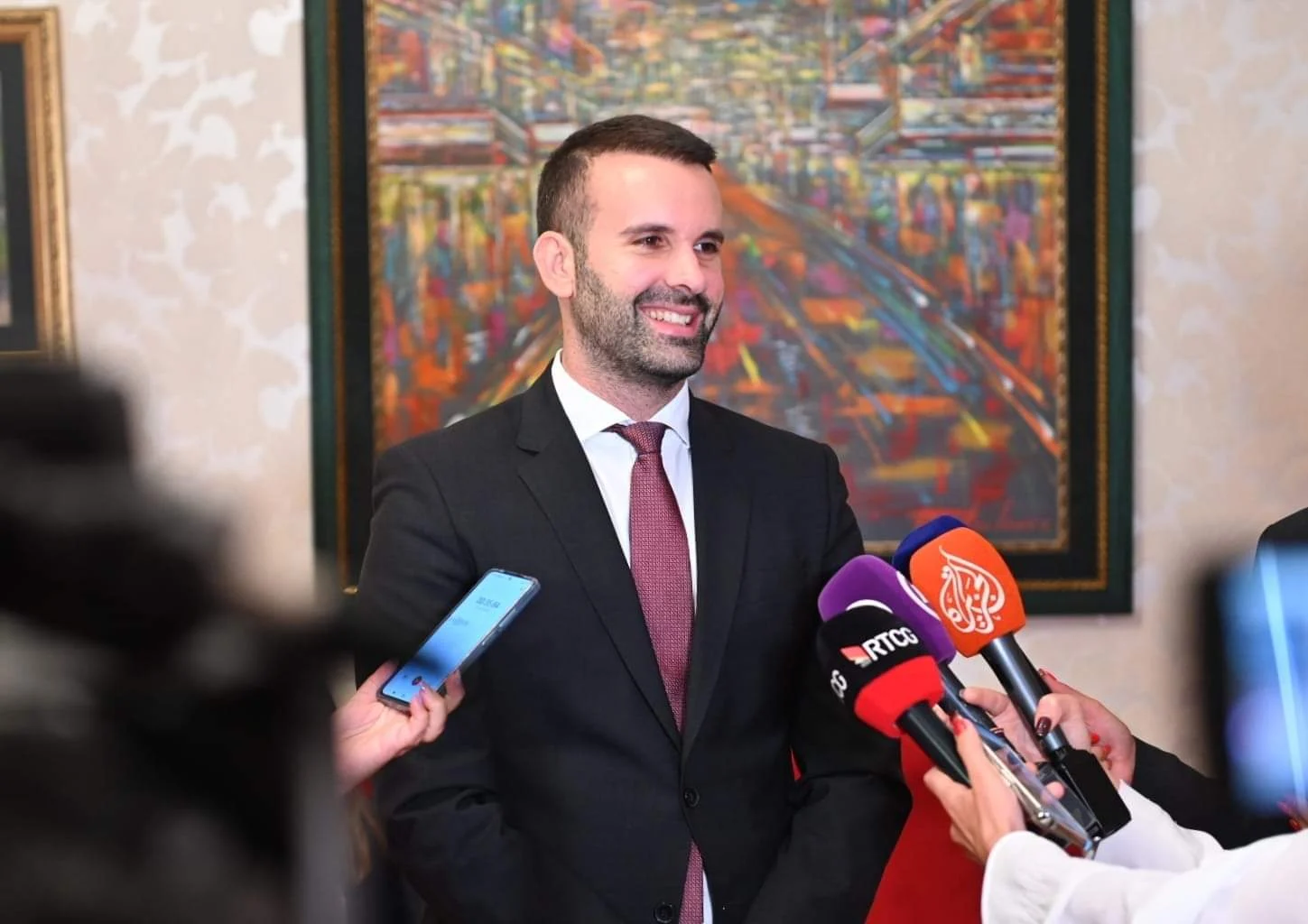 Spajićeva vlada bez ZBCG, za većinu u parlamentu tek predstoji teška borba