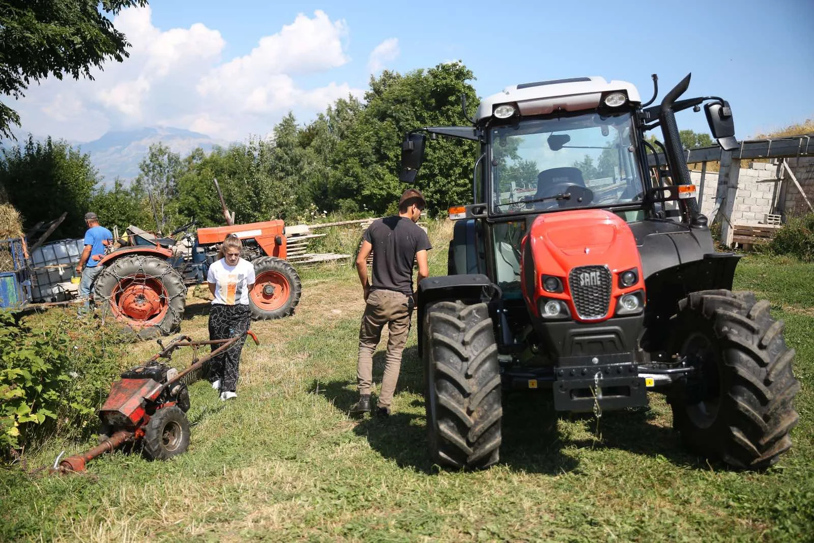 Mlada poljoprivrednica iz Kolašina podršku IRF-a iskoristila da olakša sebi život i rad na selu
