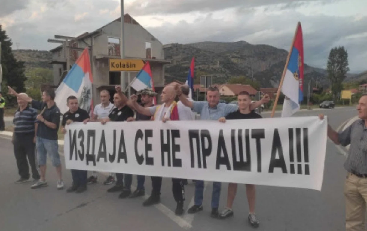 Peticija u svim gradovima Crne Gore: Od Milatovića traže da oduzme mandat Spajiću