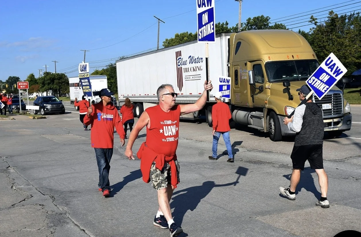 Istorijski štrajk u američkoj auto-industriji