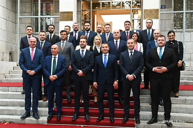 Pročitajte imovinsko stanje ministara
