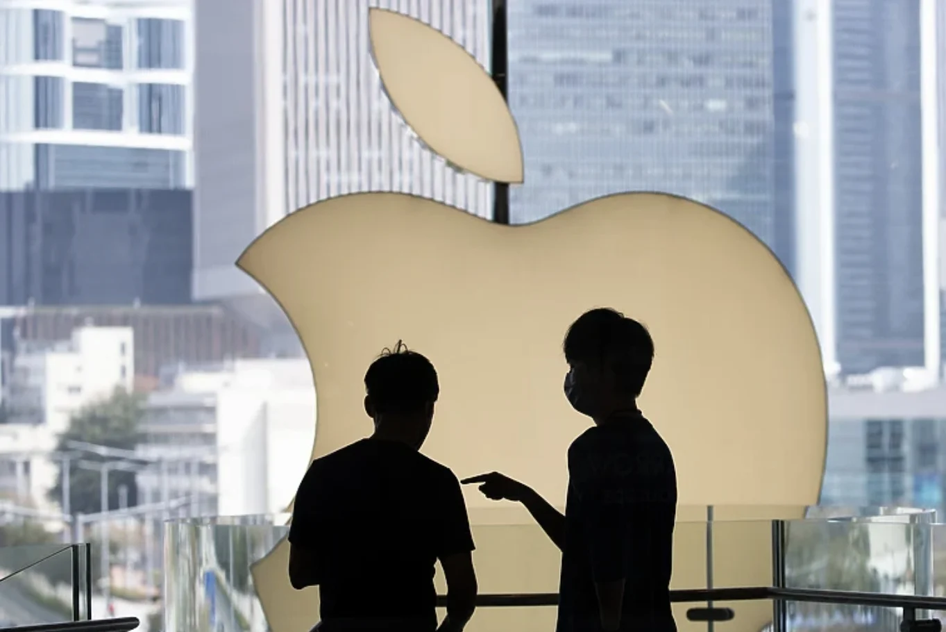 Kina pretresa Foxconn, najvećeg proizvođača iPhonea u svijetu