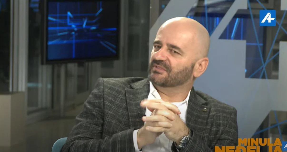 Zečević: Ako Spajić ne dovede investitore, Evropa sad 2 propada, prijeti nam bankrot