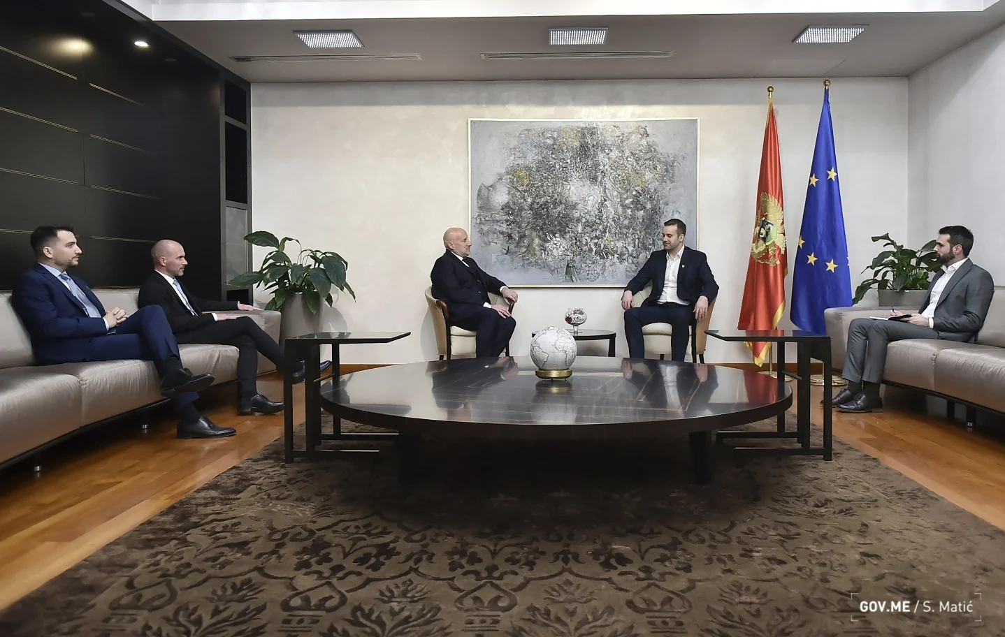 Premijer razgovarao sa predsjednikom 4iG Grupe: Mađarska kompanija zainteresovana za nove investicije u Crnoj Gori