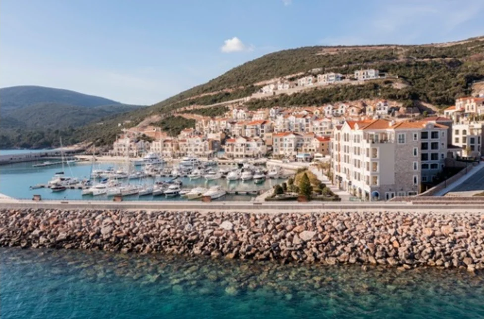 Winter wonderland / The Chedi Luštica Bay se pretvara u zimsku zemlju čuda