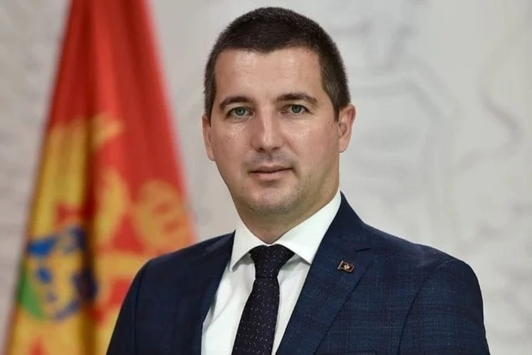 Konkretni rezultati su najbolji odgovor na razne političke performanse i pokušaje skretanja pažnje sa suštine