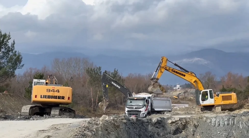 Grbljani protiv gradnje bulevara između Tivta i Jaza: Branićemo svoju imovinu