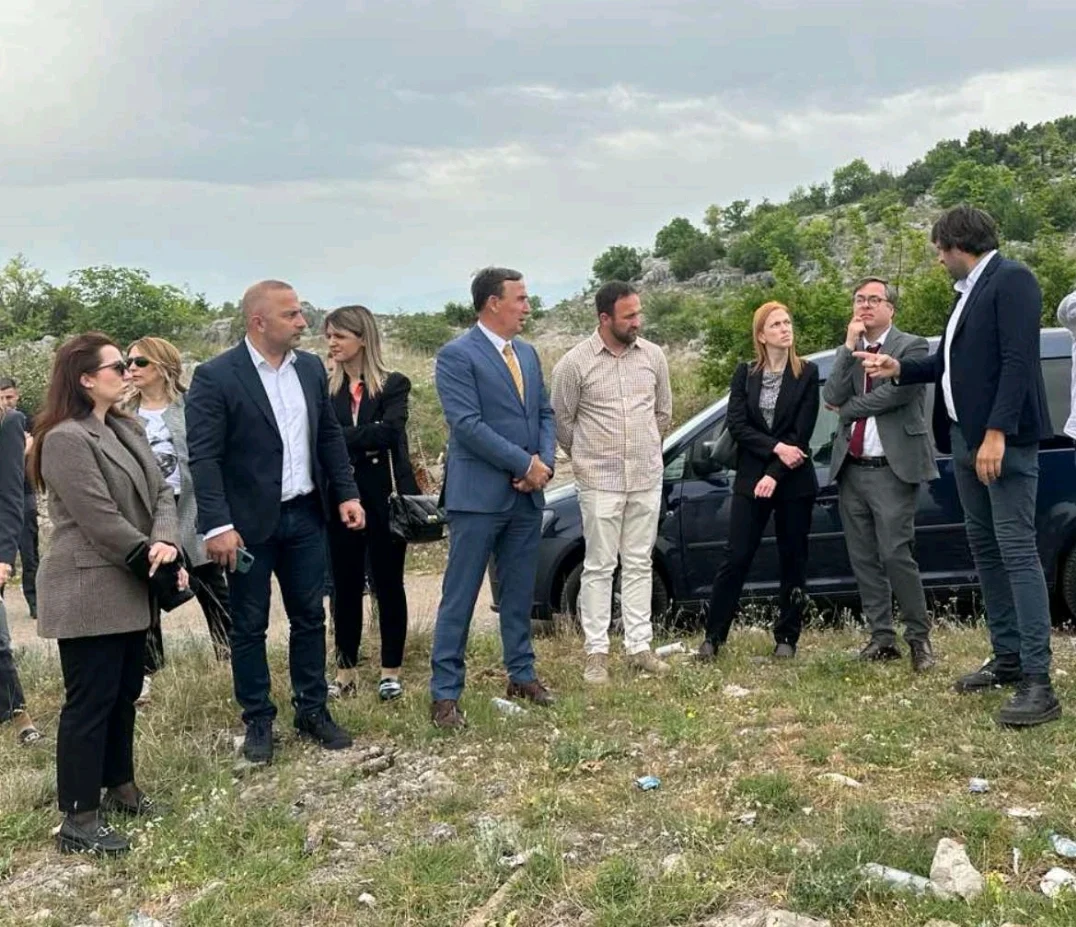 Izvorište Bolje sestre posjetili predstavnici ambasada Kvinte i članovi kabineta Predsjednika