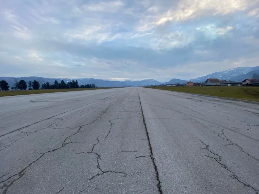 Njemac zagolicao javnost u vezi aerodroma Berane