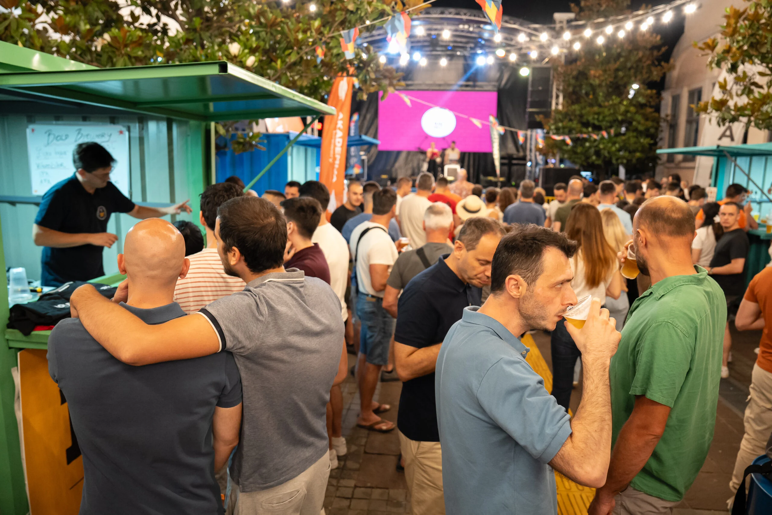 Prvi Craft fest počeo sinoć u Podgorici pod sloganom “Kupujmo domaće”