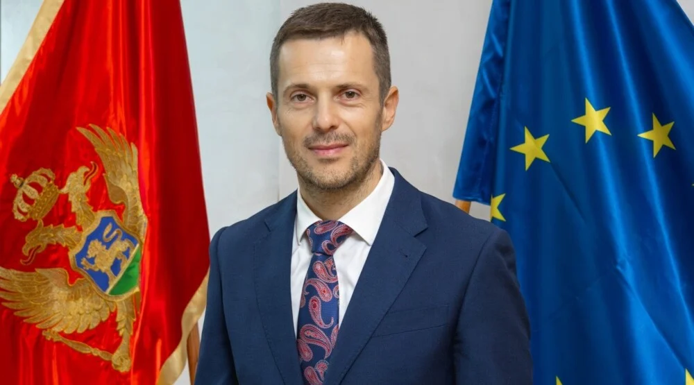 Mujović: Ukidamo takse za obnovljive izvore