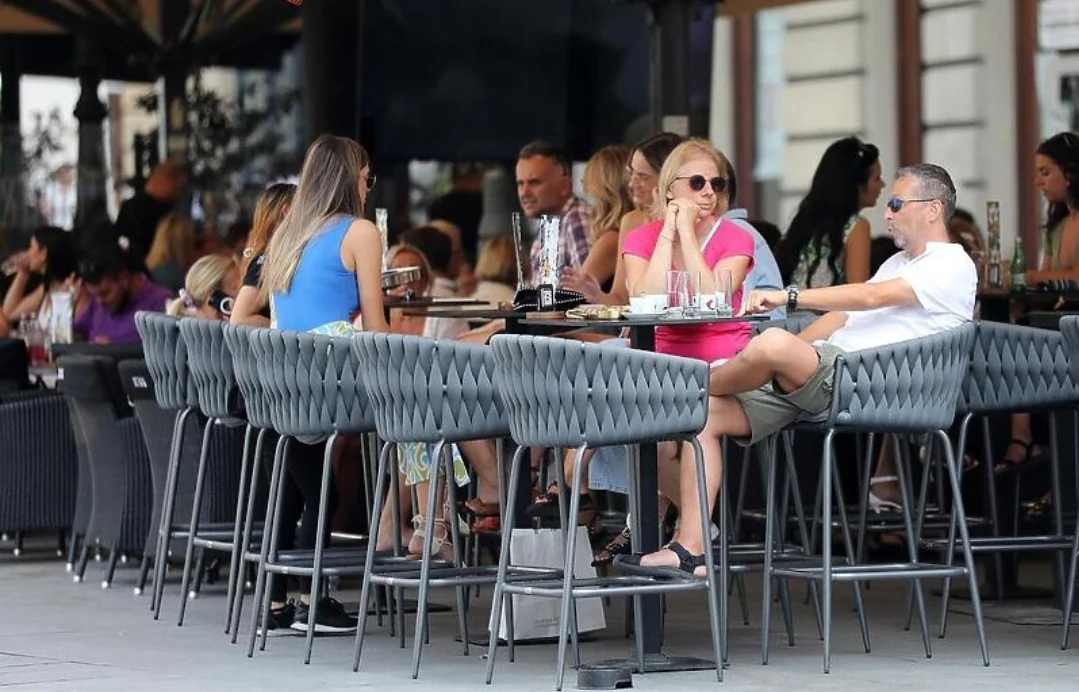 Hrvatska je postala jedna od najskupljih destinacija za ljetovanje u EU, u Crnoj Gori rast turističkih cijena