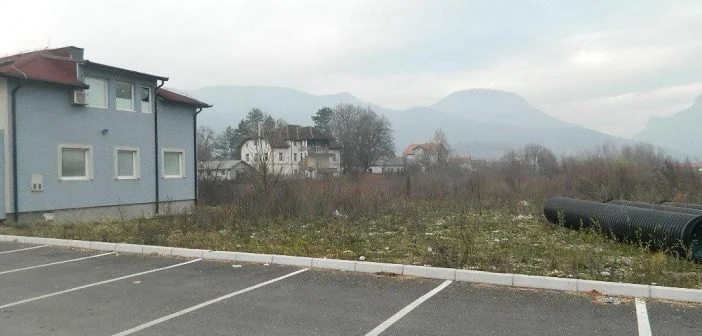 Novac potrošen a penzioneri 16 godina čekaju zgradu