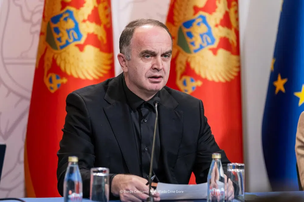 Đeljošaj: Demokratski front ulaskom u Vladu priznao Kosovo