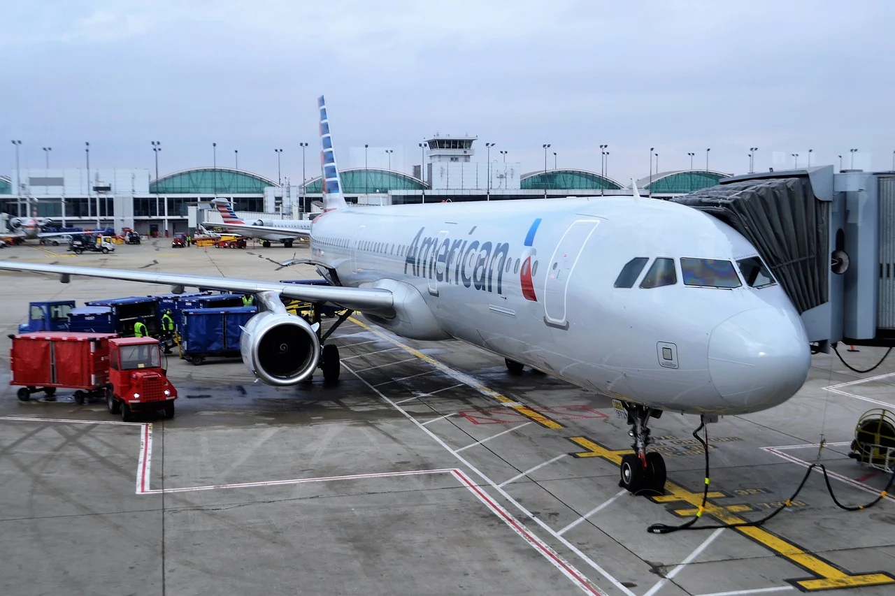 American Airlines platiće 50 miliona dolara kazne za kršenja prava putnika