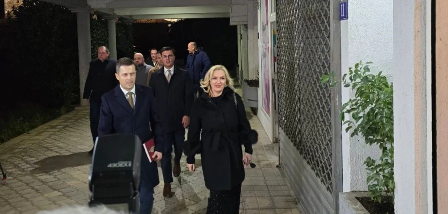 Dogovor o vlasti nadohvat ruke?