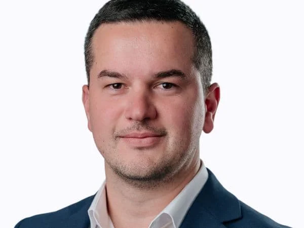 LUTOVAC: Političke krize zaustavile projekte, jedan od prioriteta smanjenje duga
