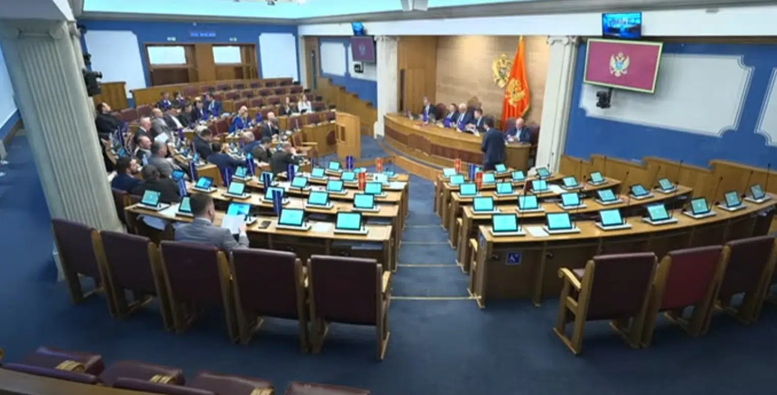 Odblokiran parlament, opozicija radila na štetu građana