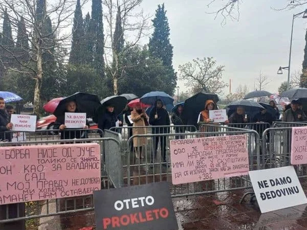 Ukoliko ih iz „Plantaža“ ne pozovu na razgovor, mještani će spriječiti prolaz preko spornih parcela