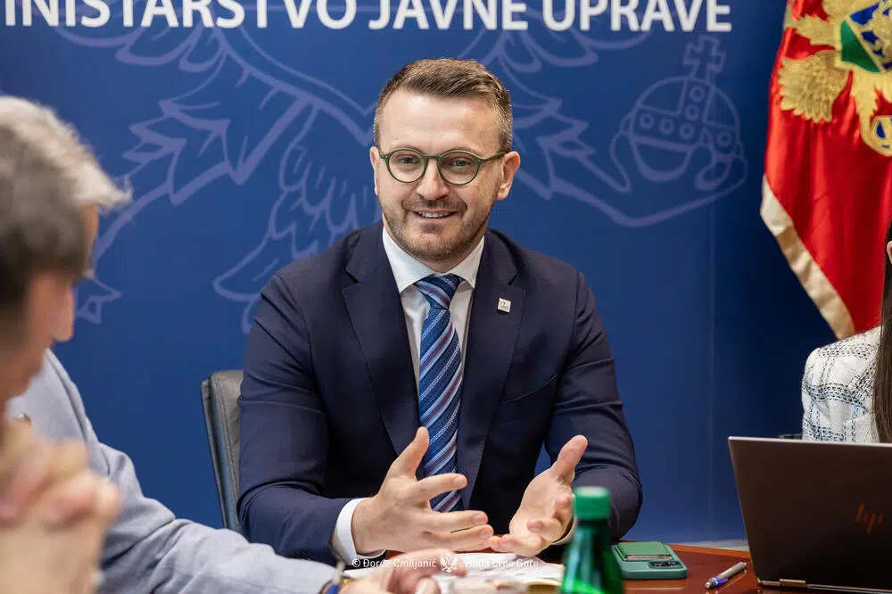 Dukaj: Na ePortalu 10 novih elektronskih usluga