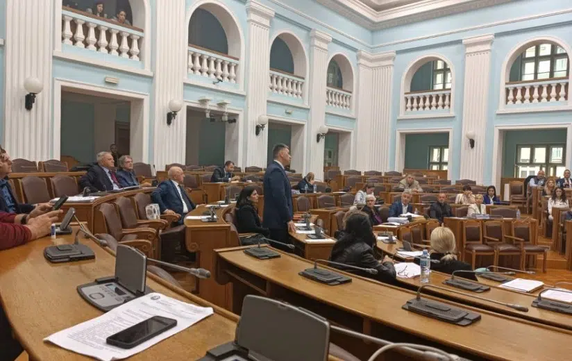 Odbornici DPS-a podnijeli ostavke u cetinjskom Parlamentu