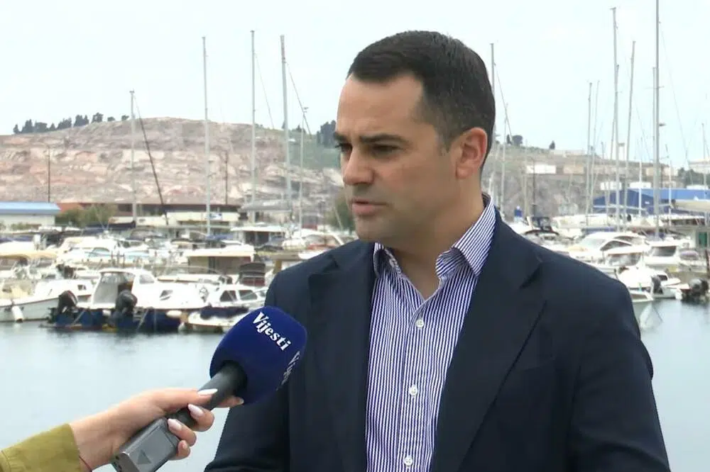 Raičević: Saobraćajna infrastruktura u Baru spremna za ljetnji haos, plaže u zoni Morskog dobra još nisu uređene