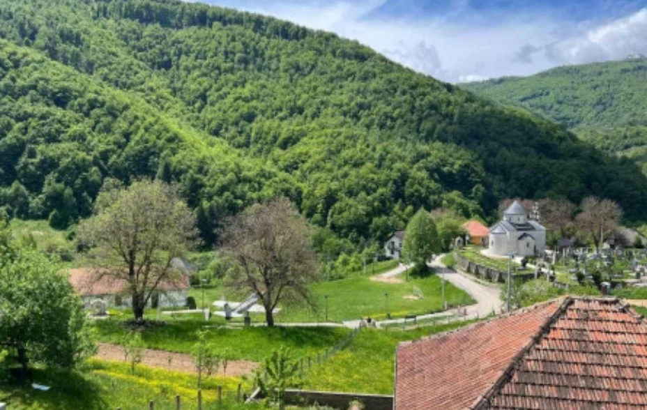 Mještani Kralja: Spriječiti cijepanje sela i rušenje preko 50 kuća