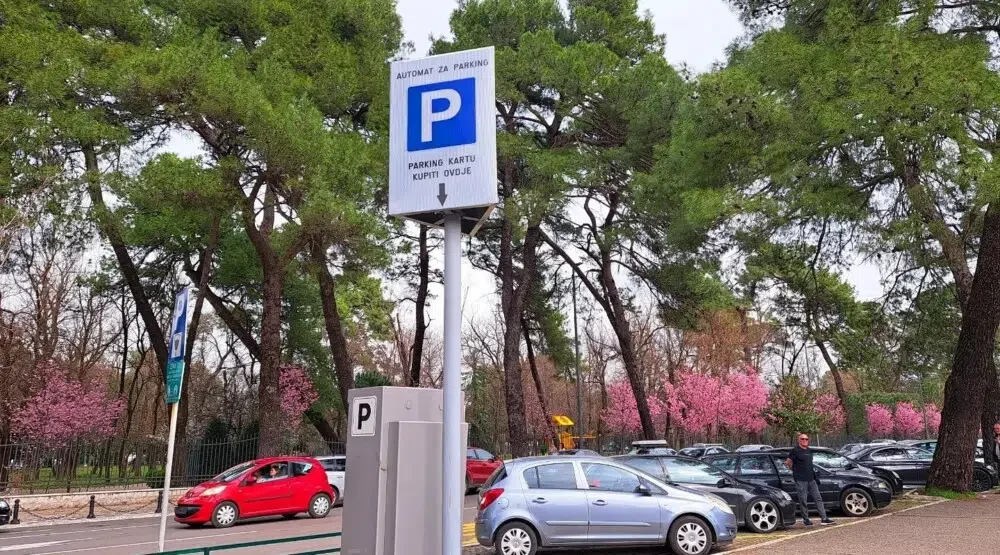Lazović: Cijene parkinga ostaće iste i u narednom periodu, Podgorica i dalje najjeftinija u regionu