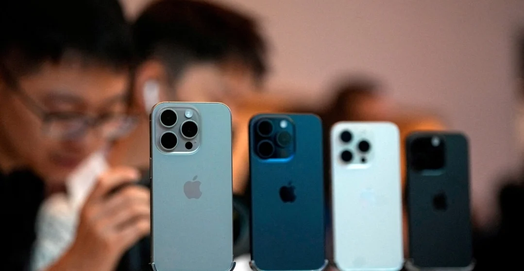 Hoće li Apple i Samsung posrnuti? Analitičari drastično režu prognoze isporuka pametnih telefona