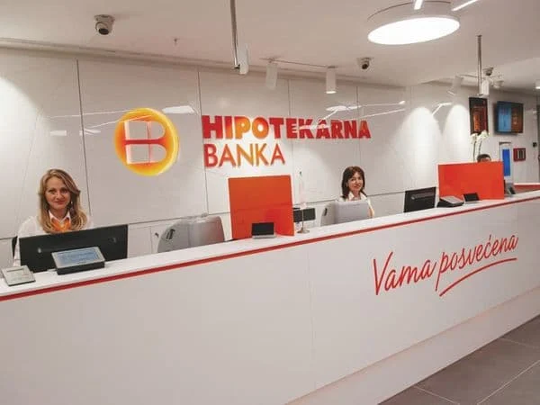 Aik grupa kupila većinski paket dionica Hipotekarne banke