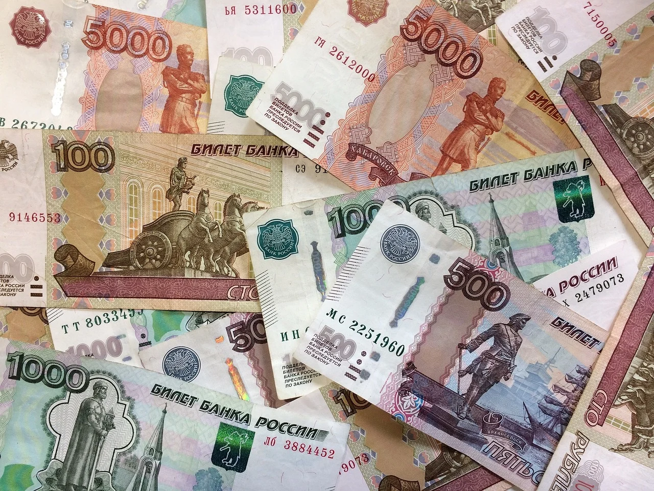 Rublja trenutno najbolja svjetska valuta