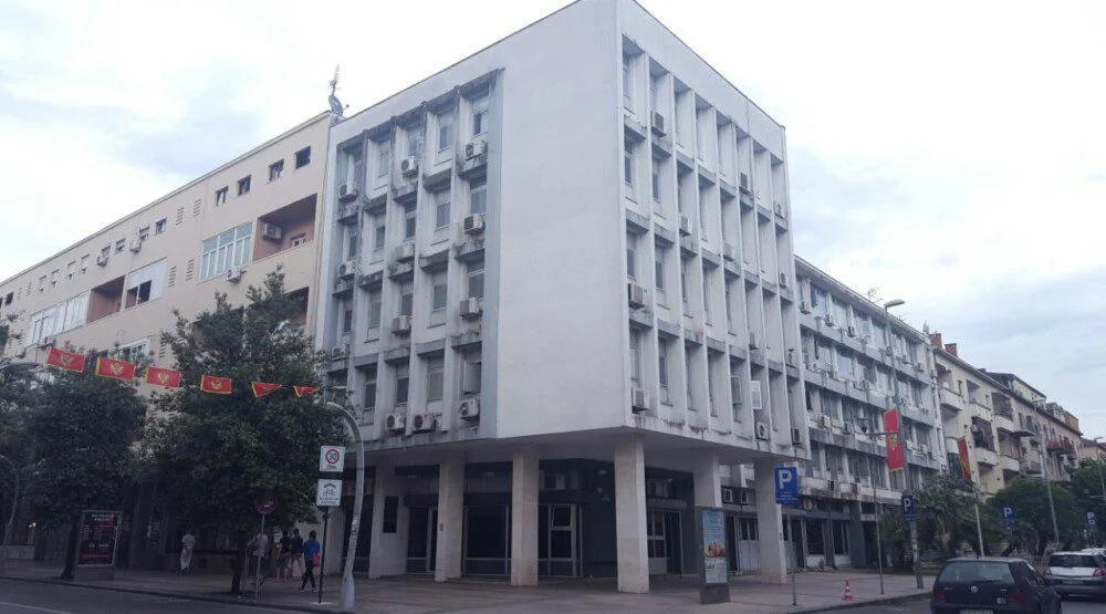 Podignuta optužnica protiv Pekića, braće Cicmil i još šest osoba zbog šverca cigareta
