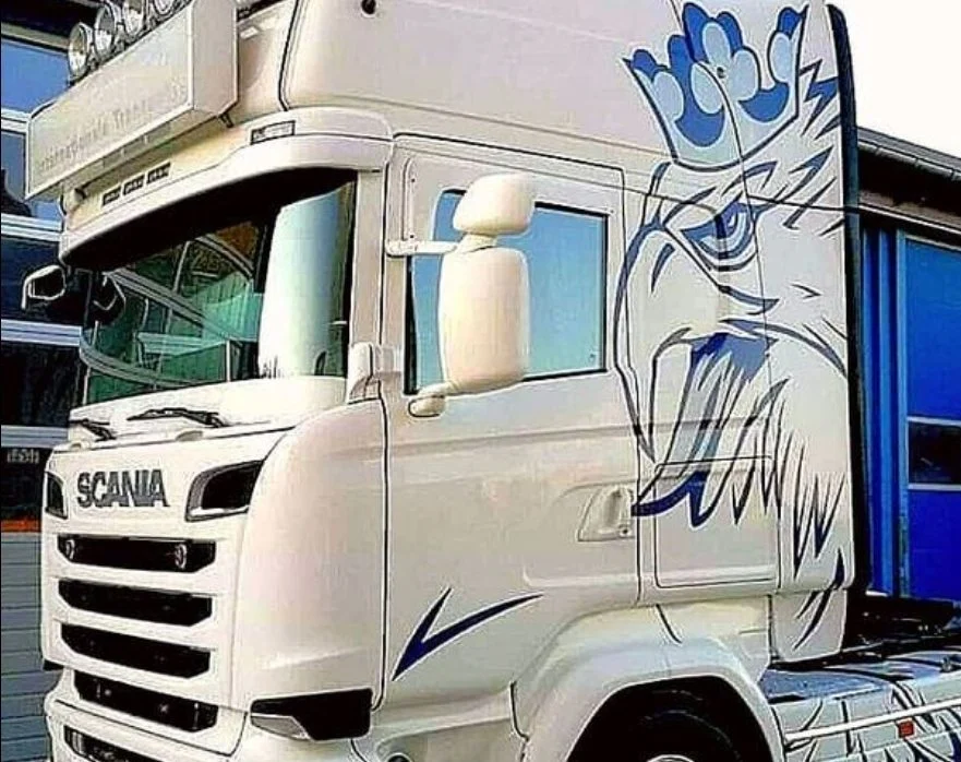 Stanari zgrade u Budvi ne mogu da uđu u taj obekat: Preko kamiona do svojih stanova