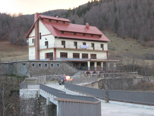 Jelovica: Zašto novi vlasnici i dalje drže hotel zatvorenim?