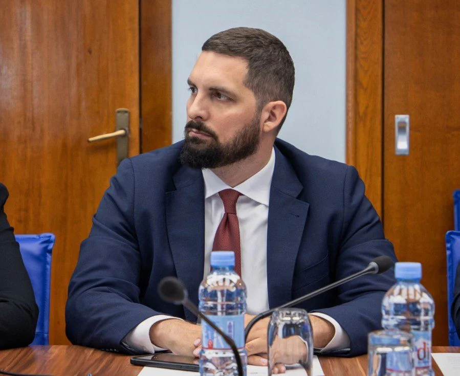 Leković: Nikolićeva ostavka pred saslušanje Đukanovića na Odboru teško može biti slučajnost