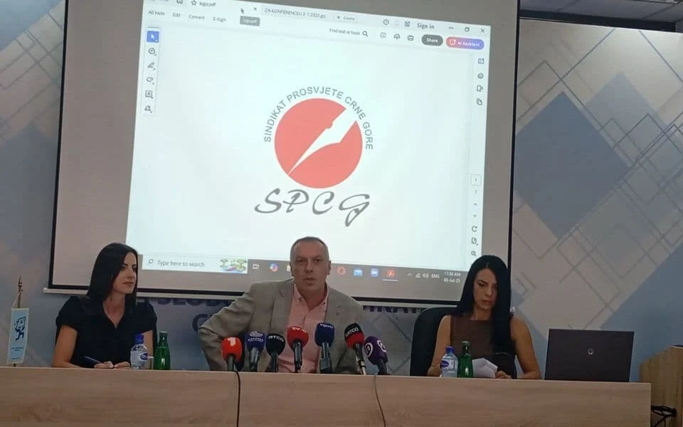 Božović: Ako nam smanje plate u ponedjeljak ćemo održati protest ispred Ministarstva