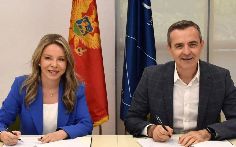 Inicijativi UCG za stipendiranje najboljih studenata pridružila se i CBCG